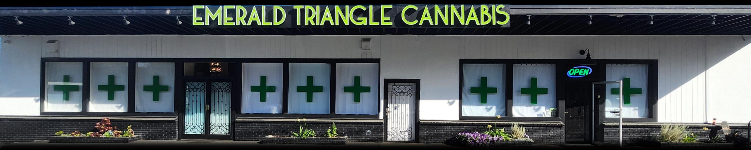 Emerald Triangle Cannabis exterior